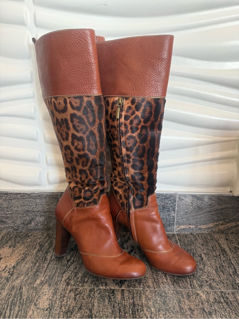 Dolce & Gabbana - Brown Leather and Leopard Knee-High Heeled Boots - Miss Exotic - Picture 3 of 11